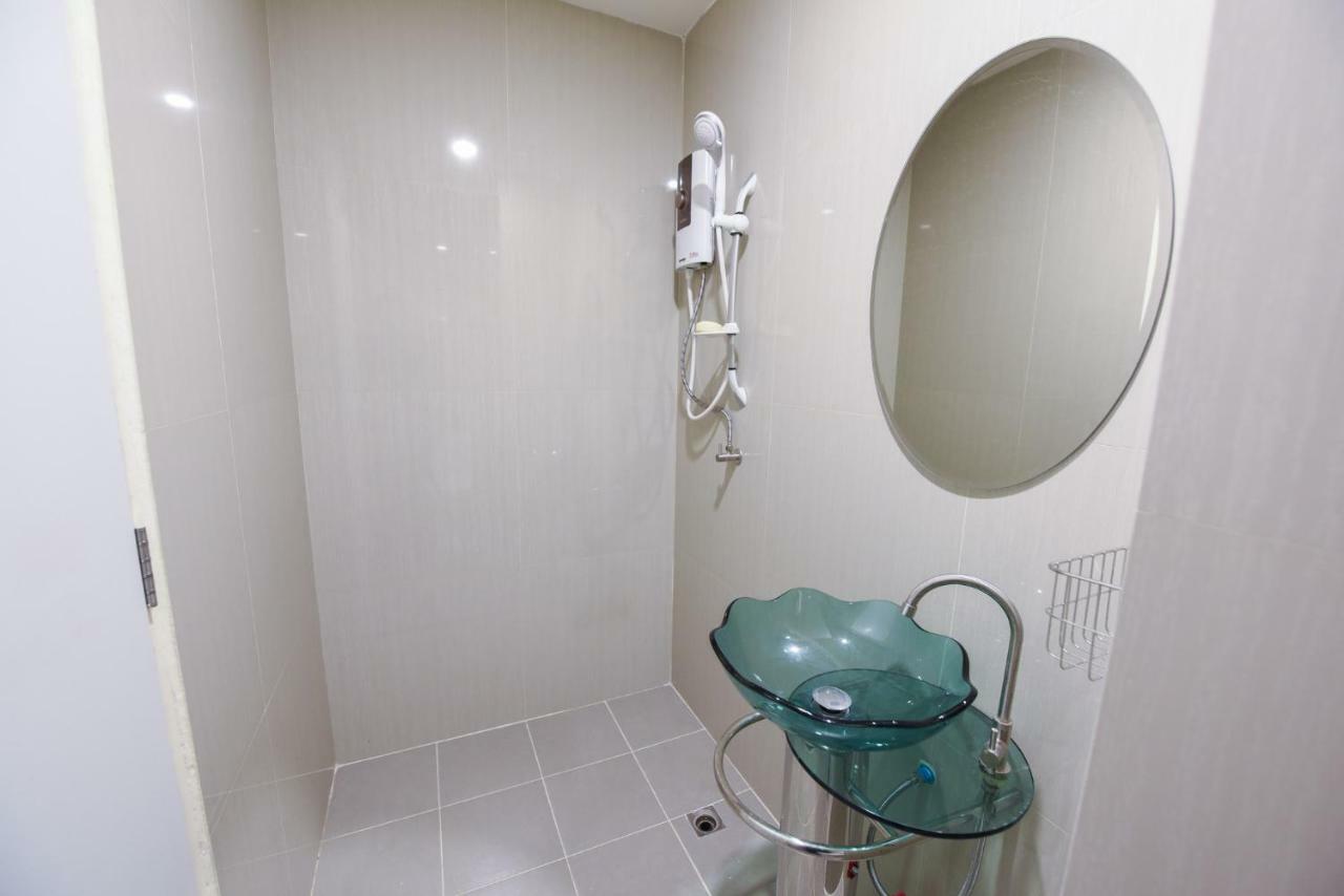 אובון רטצ'תאני Wish Hotel Ubon מראה חיצוני תמונה