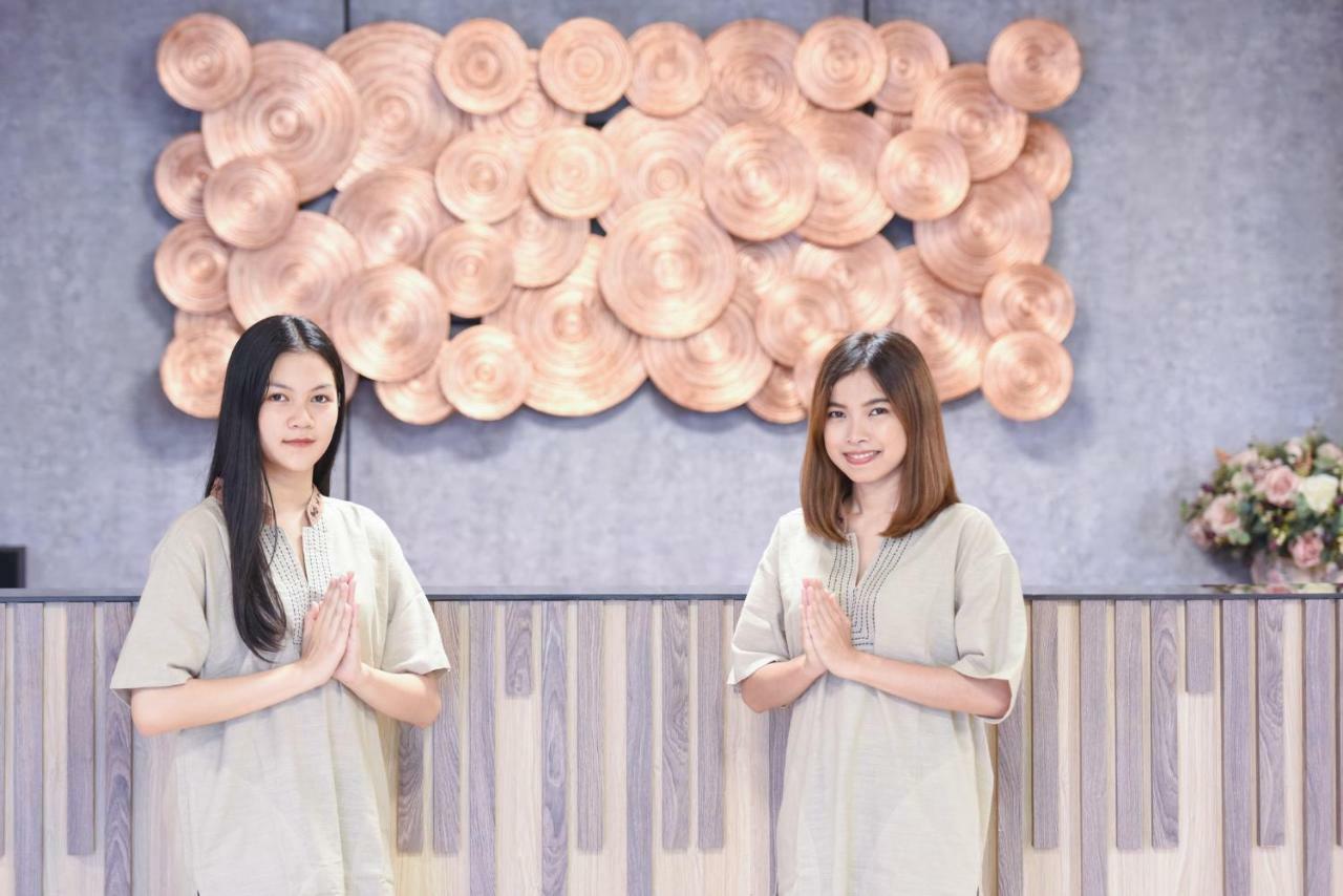 אובון רטצ'תאני Wish Hotel Ubon מראה חיצוני תמונה