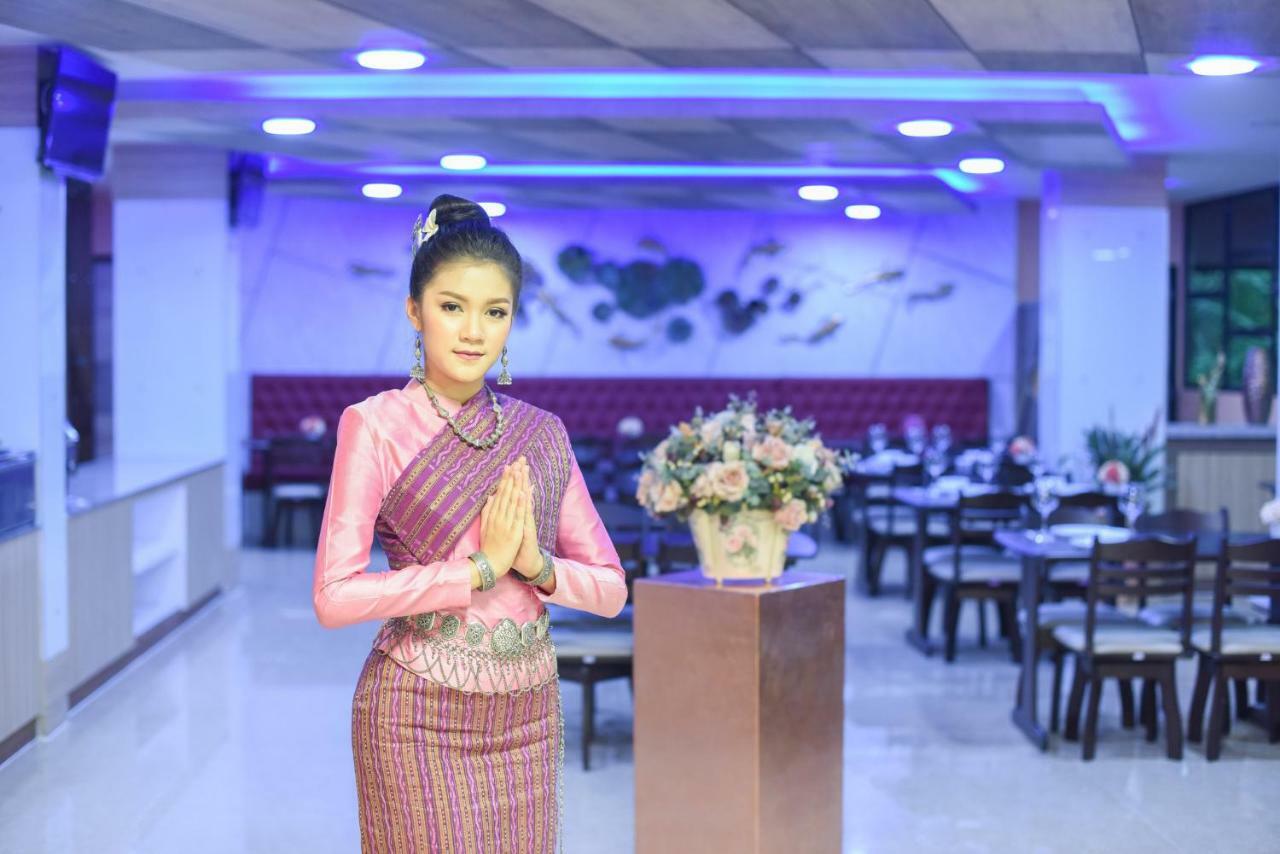 אובון רטצ'תאני Wish Hotel Ubon מראה חיצוני תמונה